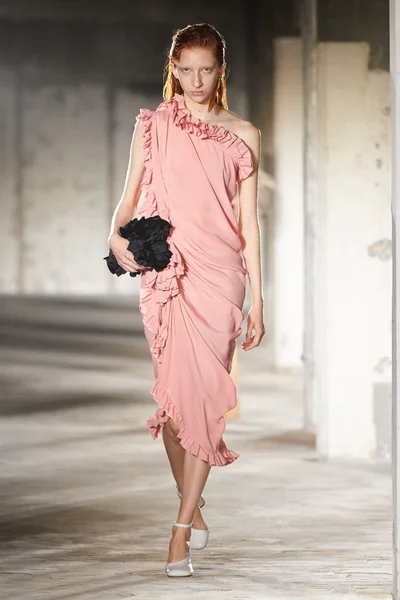 Look 38